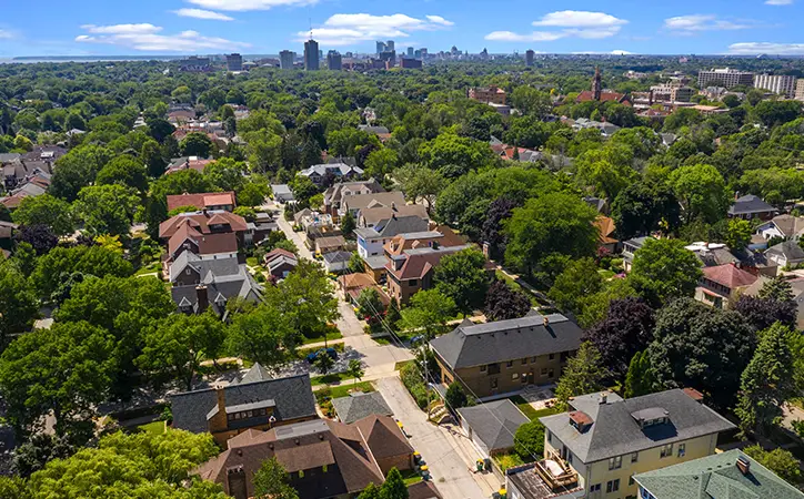 Roofs Built for Milwaukee Weather | Apex General Contracting