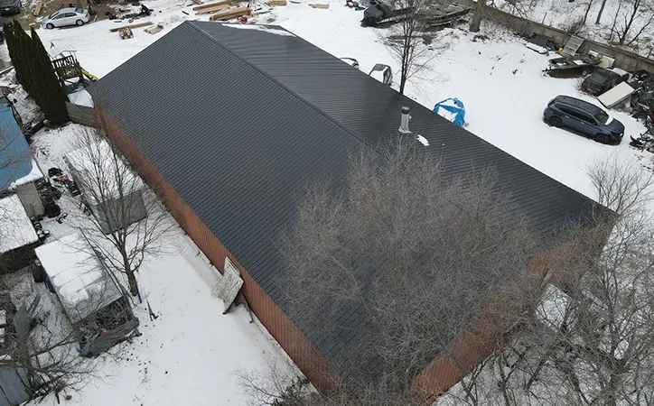 Metal Roofs for Commercial Buildings | Apex General Contracting
